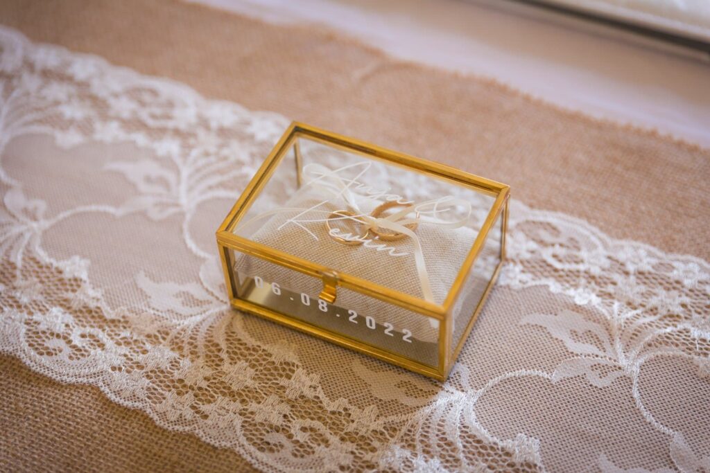 Ehering Schatulle für Hochzeit - Hochzeitsfotografie Checkliste