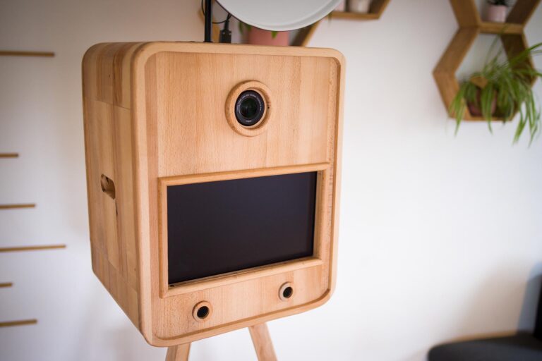 Elegante Holz-Fotobox