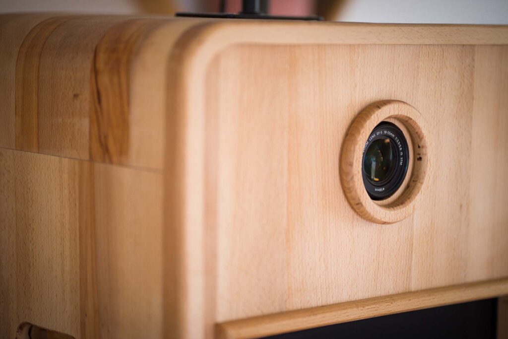 Detailansicht der Buchenholzmaserung der Holz Fotobox